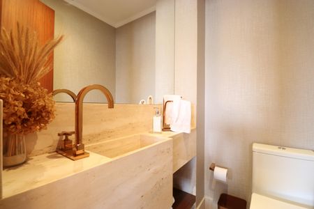 Apartamento à venda com 170m², 4 quartos e 3 vagasLavabo