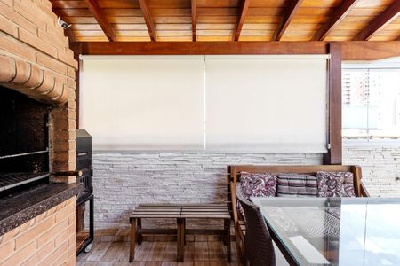 Apartamento à venda com 100m², 2 quartos e 1 vagaÁrea externa