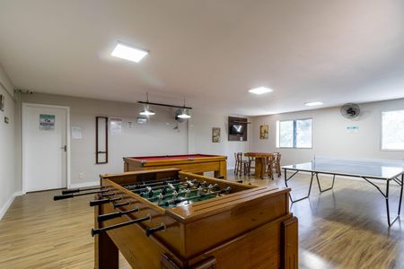 Apartamento à venda com 100m², 2 quartos e 1 vagaÁrea comum