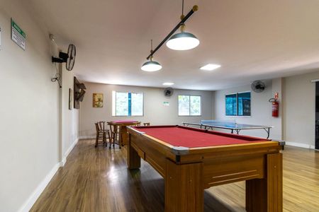 Apartamento à venda com 100m², 2 quartos e 1 vagaÁrea comum