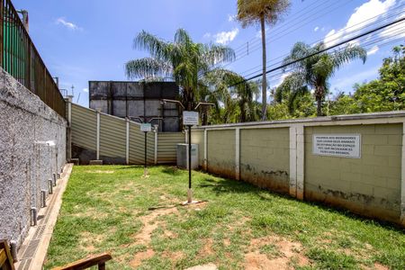 Apartamento à venda com 100m², 2 quartos e 1 vagaÁrea comum