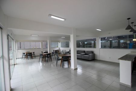 Apartamento para alugar com 43m², 2 quartos e 1 vagaÁrea comum