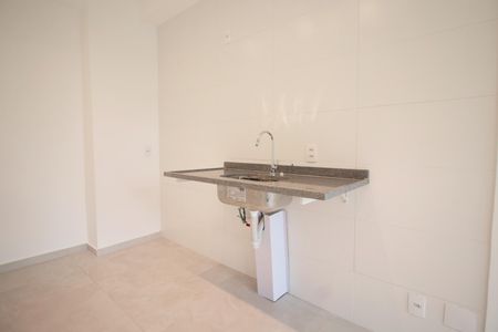 Apartamento para alugar com 28m², 1 quarto e sem vagaSala/Cozinha