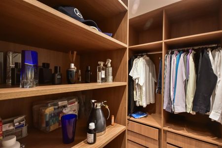 Apartamento para alugar com 142m², 2 quartos e 2 vagasCloset da Suíte 2