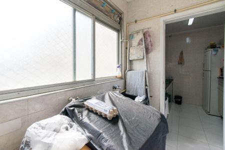 Apartamento para alugar com 90m², 3 quartos e 1 vagaÁrea de Serviço