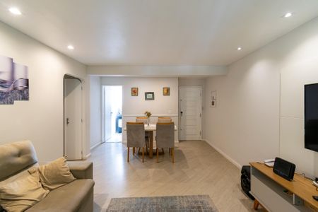 Apartamento para alugar com 90m², 3 quartos e 1 vagaSala 