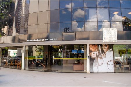 Apartamento para alugar com 50m², 1 quarto e 1 vaga Apartamento para alugar com 50m², 1 quarto e 1 vagaFachada