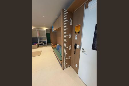 Apartamento à venda com 106m², 3 quartos e 2 vagasÁrea comum - Playground