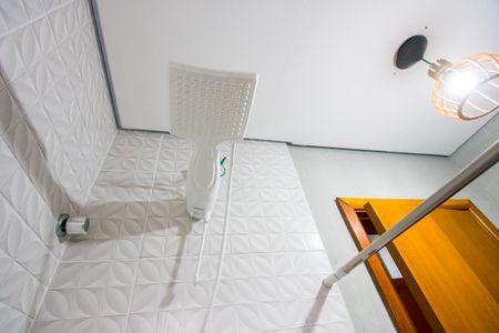 Apartamento à venda com 46m², 2 quartos e 1 vaga Apartamento à venda com 46m², 2 quartos e 1 vagaBanheiro da Suíte