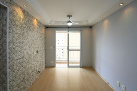 Sala de apartamento à venda com 2 quartos, 58m² em Vila Sonia do Taboao, Taboão da Serra