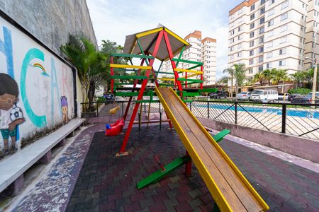 Apartamento à venda com 45m², 2 quartos e 1 vagaÁrea comum - Playground