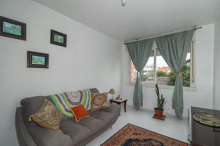 Sala de apartamento para alugar com 1 quarto, 48m² em Morro Santana, Porto Alegre