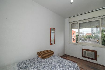 Quarto de apartamento para alugar com 1 quarto, 48m² em Morro Santana, Porto Alegre