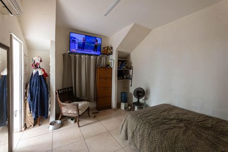 Casa à venda com 200m², 5 quartos e sem vagaSuíte