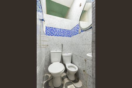 Casa à venda com 200m², 5 quartos e sem vagaBanheiro 1