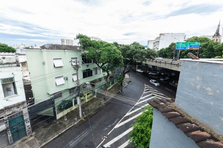 Casa à venda com 200m², 5 quartos e sem vagaTerraço