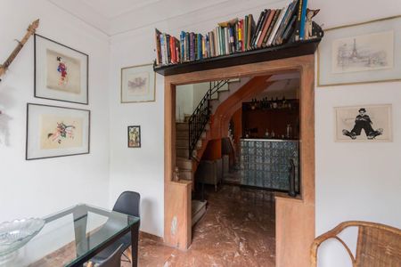 Sala 1 de casa à venda com 5 quartos, 200m² em Praça da Bandeira, Rio de Janeiro