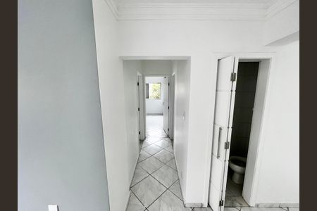 Corredor de apartamento à venda com 2 quartos, 67m² em Vila Celeste, São Paulo