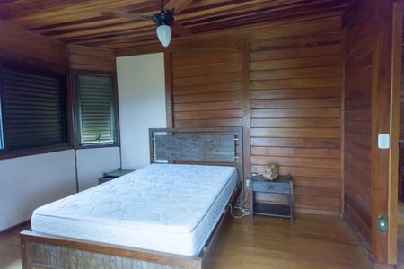 Casa de condomínio à venda com 220m², 4 quartos e 12 vagas Casa de condomínio à venda com 220m², 4 quartos e 12 vagasquarto 3