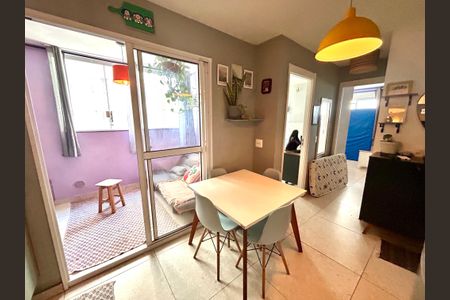 Apartamento para alugar com 47m², 2 quartos e 1 vaga Apartamento para alugar com 47m², 2 quartos e 1 vagaCozinha