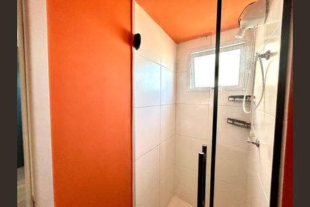 Apartamento para alugar com 47m², 2 quartos e 1 vaga Apartamento para alugar com 47m², 2 quartos e 1 vagaBanheiro da Suíte