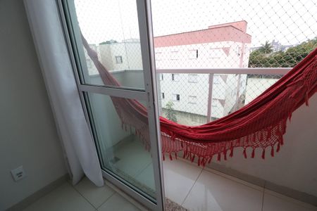 Sacada de apartamento para alugar com 2 quartos, 55m² em Santa Mônica, Uberlândia