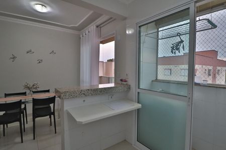 Apartamento para alugar com 55m², 2 quartos e 1 vagaCozinha