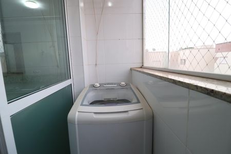 Apartamento para alugar com 55m², 2 quartos e 1 vagaÁrea de Serviço