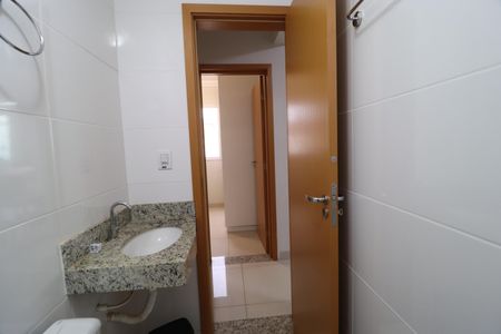 Apartamento para alugar com 55m², 2 quartos e 1 vagaBanheiro Social