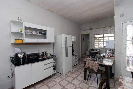 Casa à venda com 126m², 4 quartos e sem vaga Casa à venda com 126m², 4 quartos e sem vagaCozinha