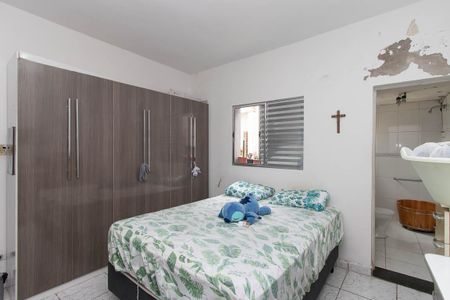 Casa à venda com 126m², 4 quartos e sem vaga Casa à venda com 126m², 4 quartos e sem vagaQuarto Suíte