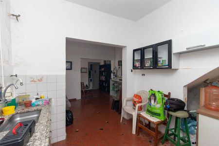 Casa à venda com 126m², 4 quartos e sem vaga Casa à venda com 126m², 4 quartos e sem vagaCopa