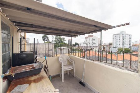 Casa à venda com 126m², 4 quartos e sem vaga Casa à venda com 126m², 4 quartos e sem vagaTerraço