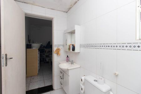 Casa à venda com 126m², 4 quartos e sem vaga Casa à venda com 126m², 4 quartos e sem vagaBanheiro da Suíte