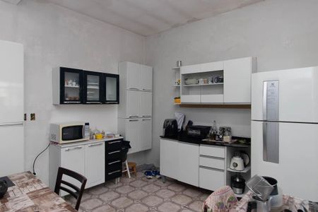 Casa à venda com 126m², 4 quartos e sem vaga Casa à venda com 126m², 4 quartos e sem vagaCozinha