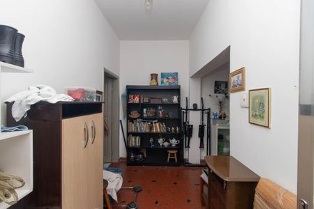 Casa à venda com 126m², 4 quartos e sem vaga Casa à venda com 126m², 4 quartos e sem vagaHall de entrada