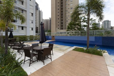 Apartamento para alugar com 86m², 3 quartos e 2 vagas Apartamento para alugar com 86m², 3 quartos e 2 vagasÁrea comum - Piscina