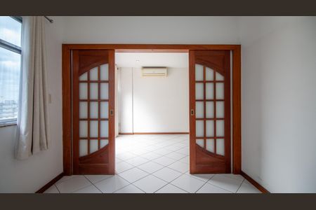 Apartamento para alugar com 78m², 2 quartos e 1 vaga Apartamento para alugar com 78m², 2 quartos e 1 vagaSala