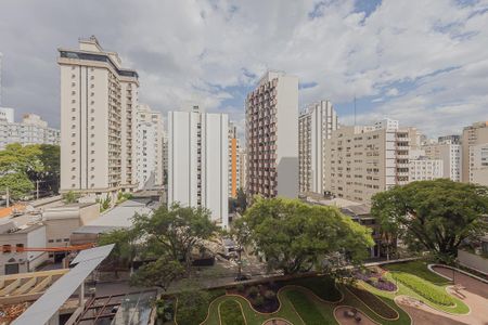 Vista da Sala de apartamento à venda com 3 quartos, 134m² em Cerqueira César, São Paulo