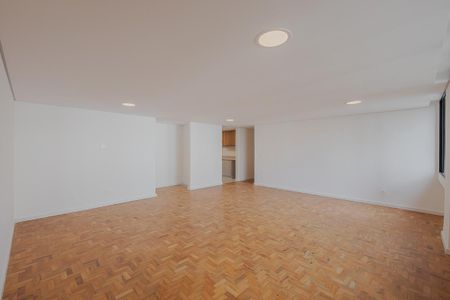 Sala de apartamento à venda com 3 quartos, 134m² em Cerqueira César, São Paulo