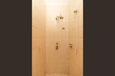 Casa à venda com 356m², 4 quartos e 3 vagas Casa à venda com 356m², 4 quartos e 3 vagasBanheiro Social