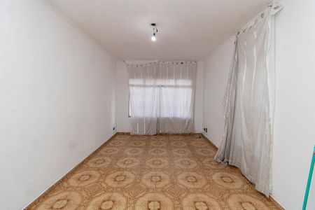 Casa à venda com 356m², 4 quartos e 3 vagas Casa à venda com 356m², 4 quartos e 3 vagasSala