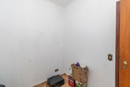 Casa à venda com 356m², 4 quartos e 3 vagas Casa à venda com 356m², 4 quartos e 3 vagasQuarto 1