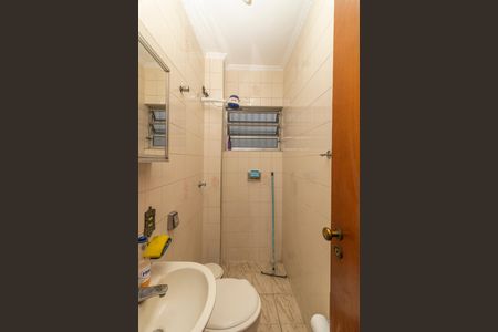 Casa à venda com 356m², 4 quartos e 3 vagas Casa à venda com 356m², 4 quartos e 3 vagasBanheiro