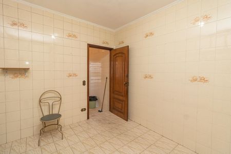 Casa à venda com 356m², 4 quartos e 3 vagas Casa à venda com 356m², 4 quartos e 3 vagasCozinha