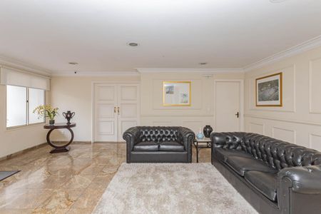 Apartamento à venda com 157m², 3 quartos e 3 vagasHall social