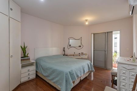 Apartamento à venda com 157m², 3 quartos e 3 vagasSuíte