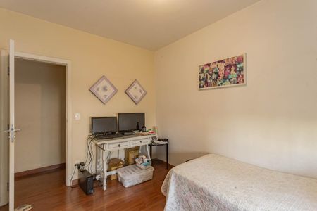 Apartamento à venda com 157m², 3 quartos e 3 vagasQuarto 2