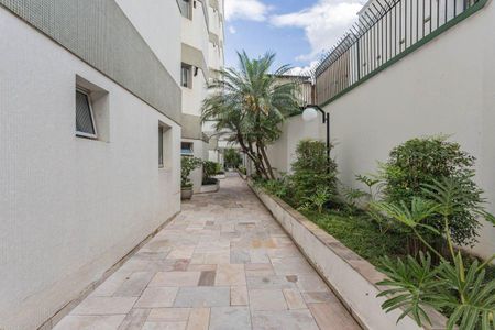 Apartamento à venda com 157m², 4 quartos e 3 vagas Apartamento à venda com 157m², 4 quartos e 3 vagasÁrea Verde