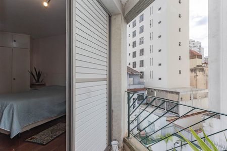 Apartamento à venda com 157m², 3 quartos e 3 vagasVaranda da Suíte